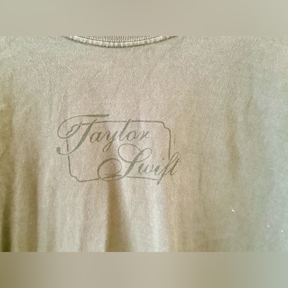 Taylor Swift Evermore Rare Officisl Olive Green Long-Sleeve Crewneck Shirt, XL - Picture 2 of 5